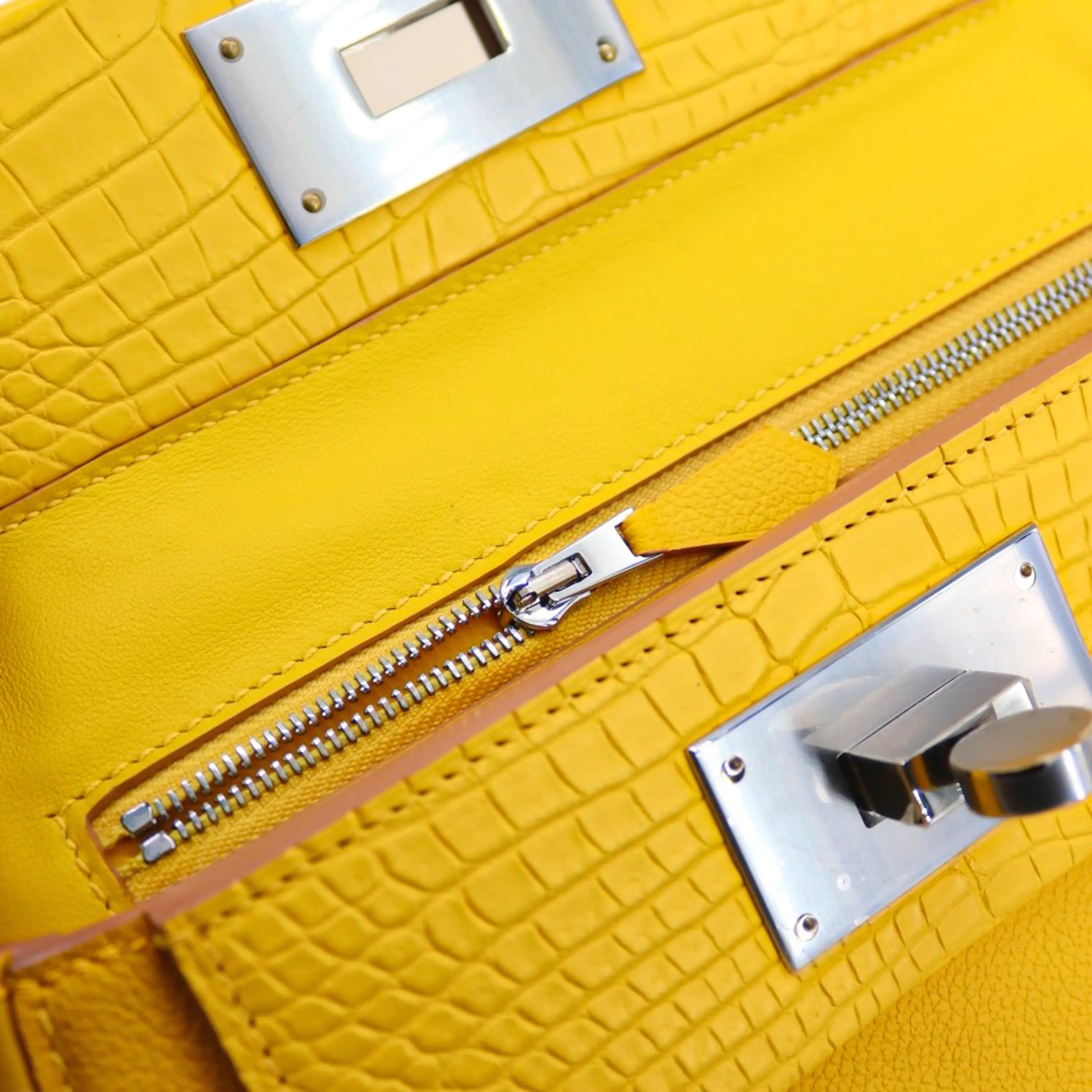 2424 Bag Matte Alligator and Evercolor Calfskin Soleil Yellow