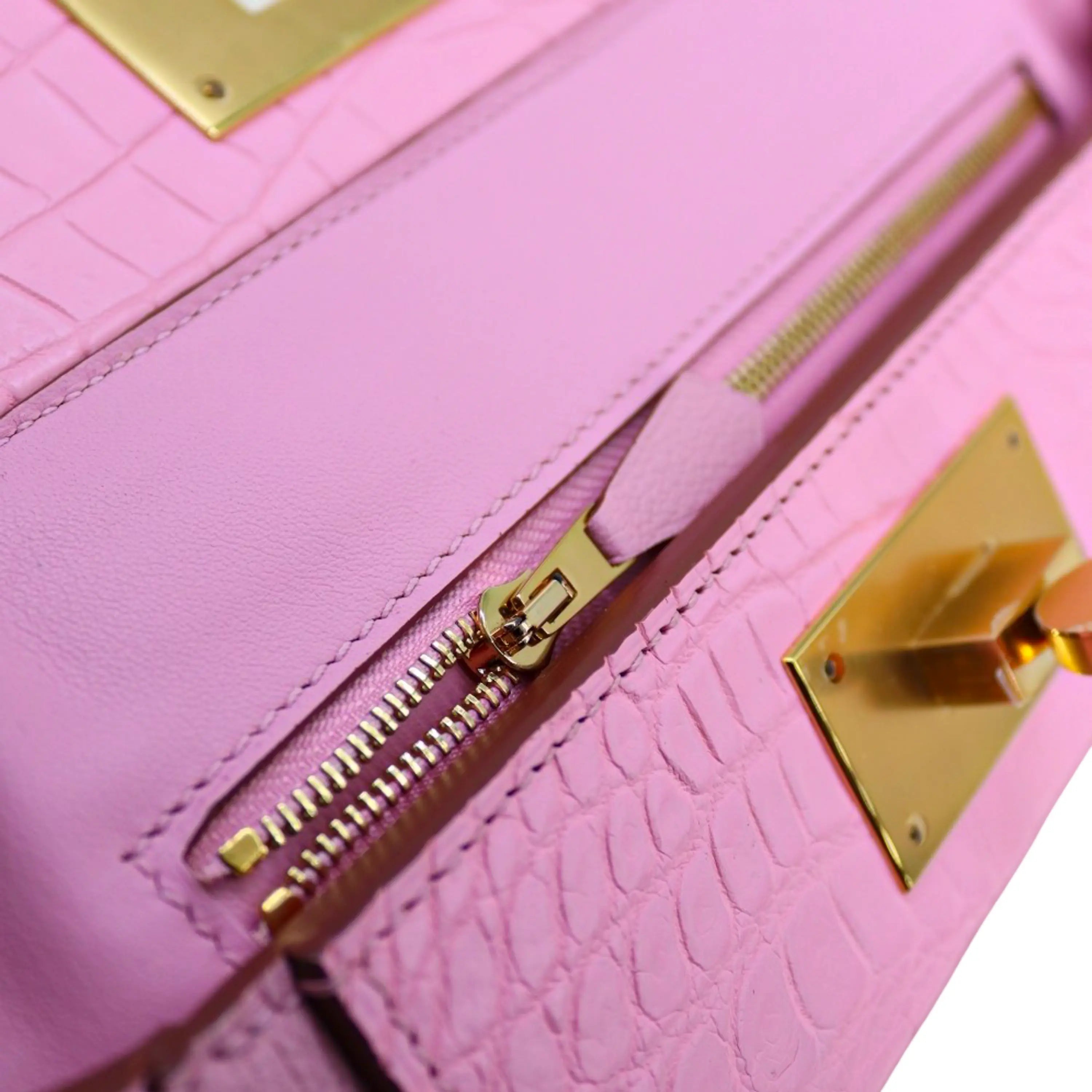 2424 Bag Matte Alligator and Evercolor Calfskin Pink