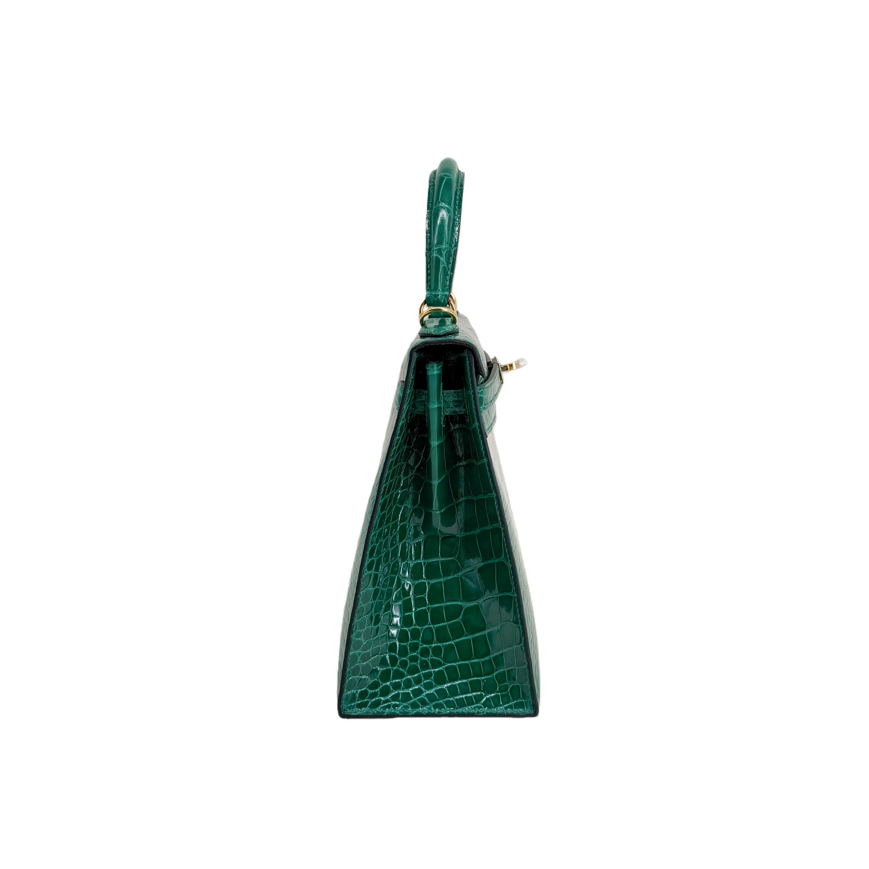 K25 Emerald Green Lisse Alligator Gold Hardware