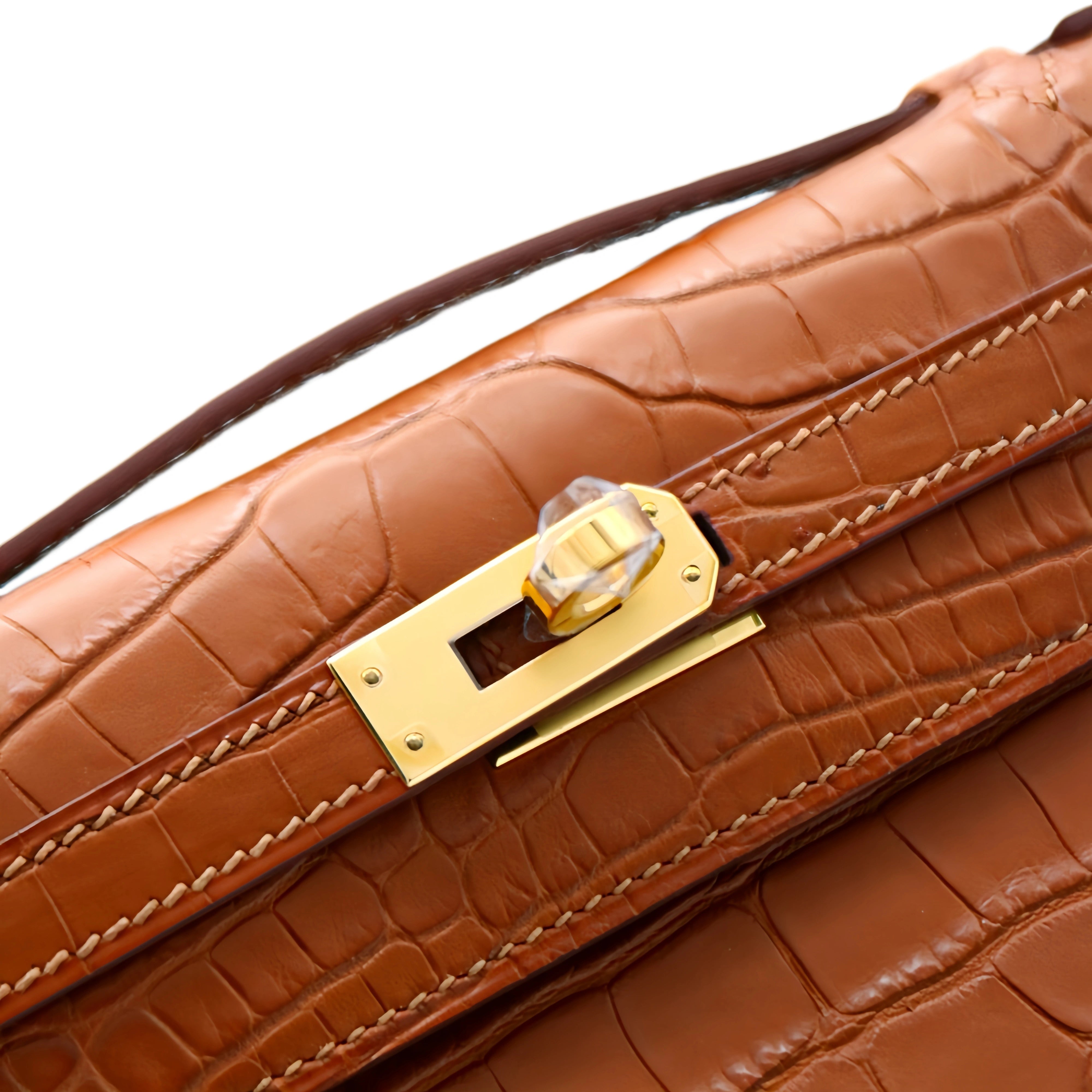 MK I 22 Matte Alligator Handbag Cognac