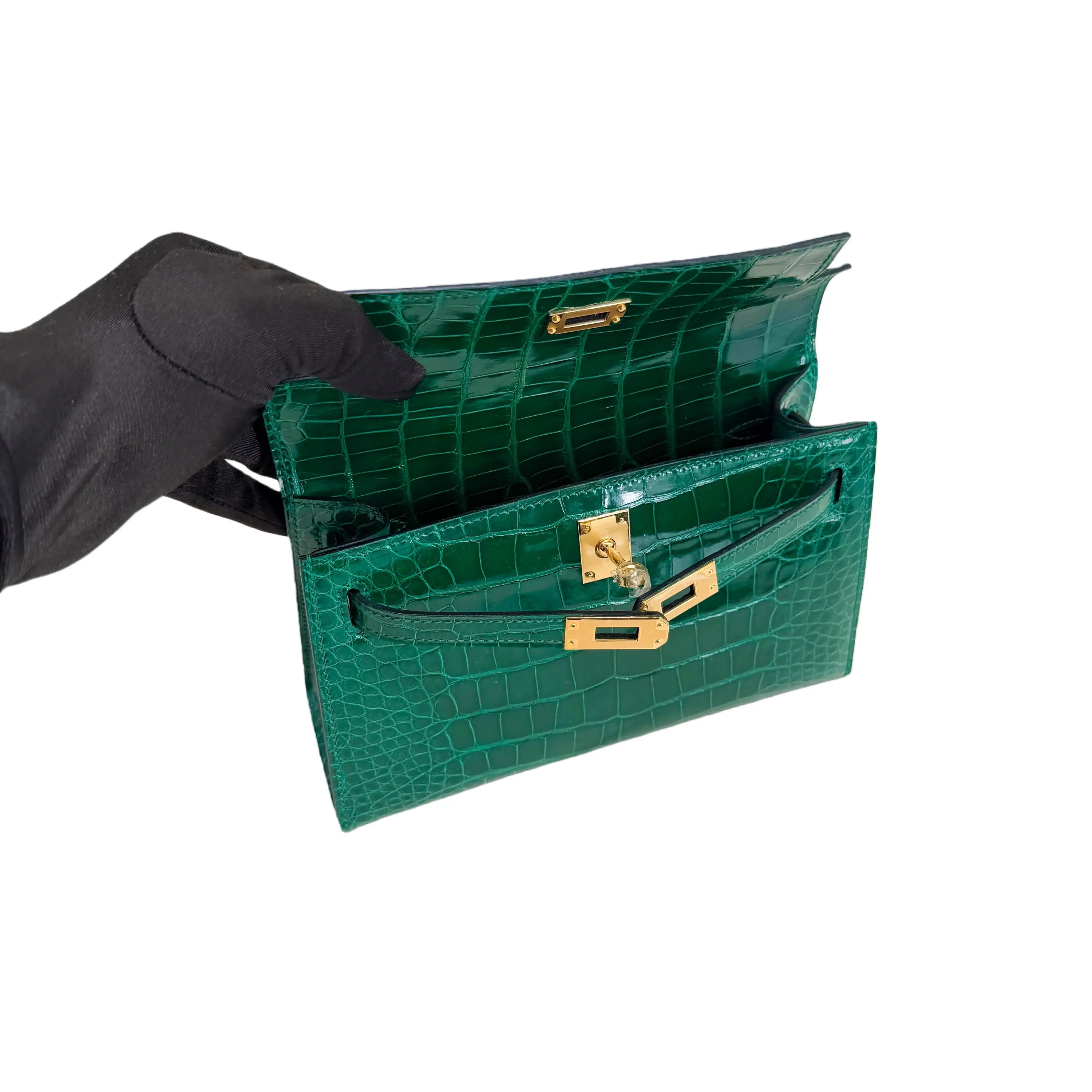 MK I 22 Emerald Green Lisse Alligator Gold Hardware