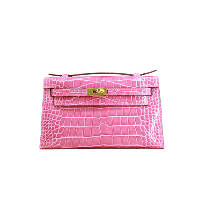 MK I 22 Lisse Alligator Handbag Bubblegum